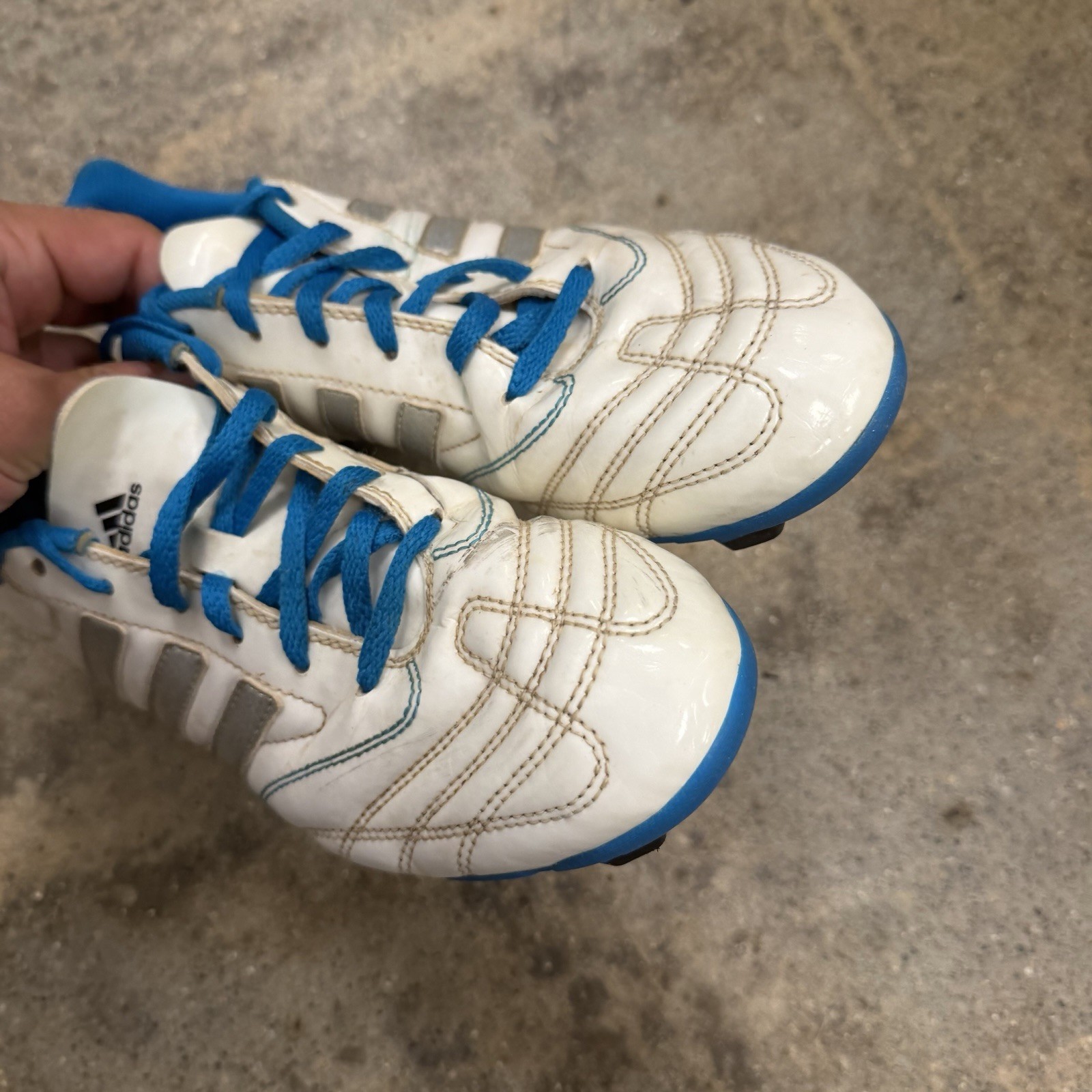 Adidas Womens 9 Soccer Cleats Matteo Nua TRX FG-W White Metallic Silver