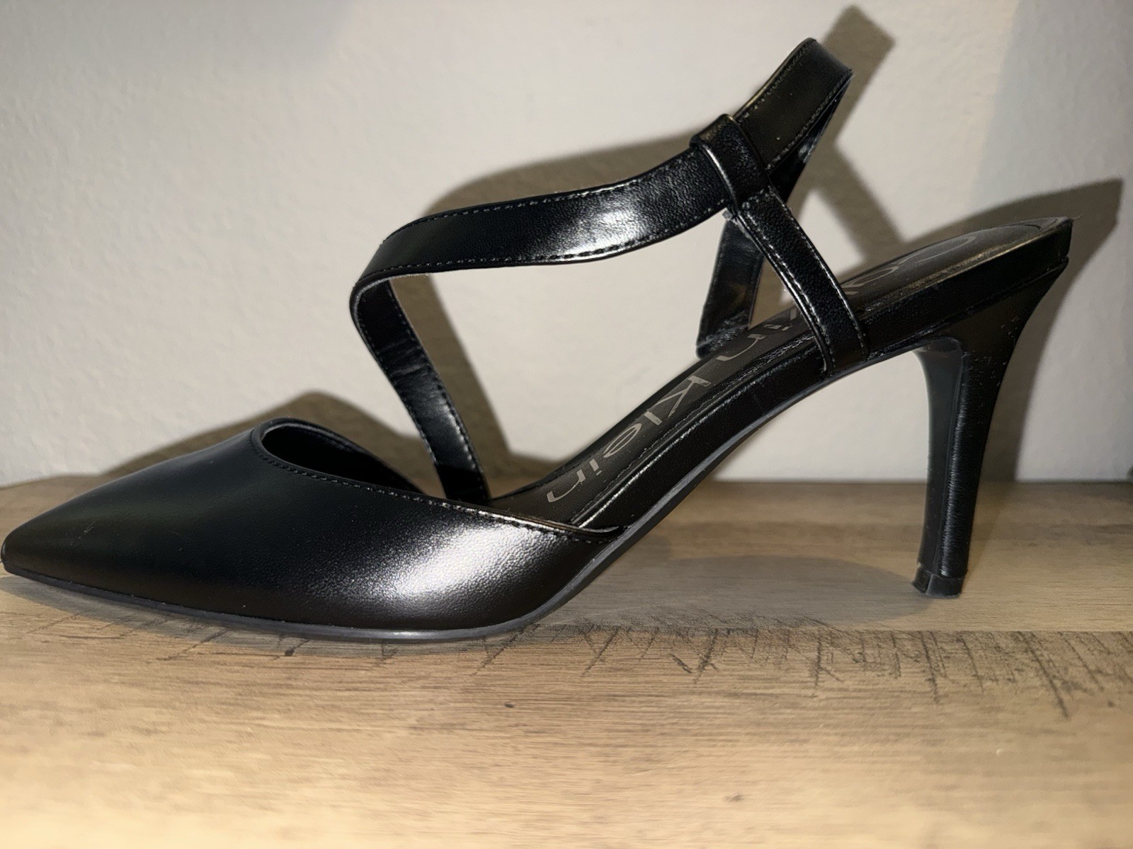 Calvin Klein Womens Black Leather Slip On Slingback Pointed Toe Heels 9.5M
