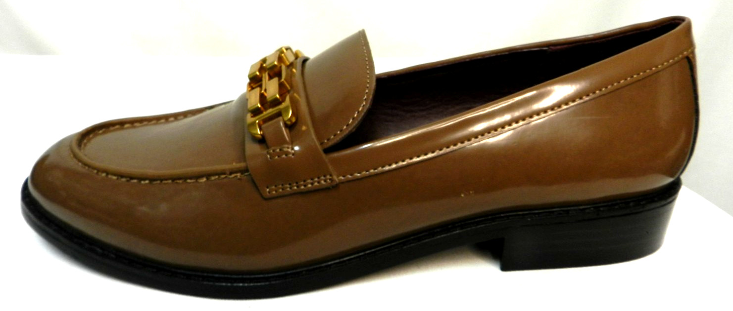 Franco Sarto Akron Size 9 brown patent leather loafers slides w/ gold Chain Link