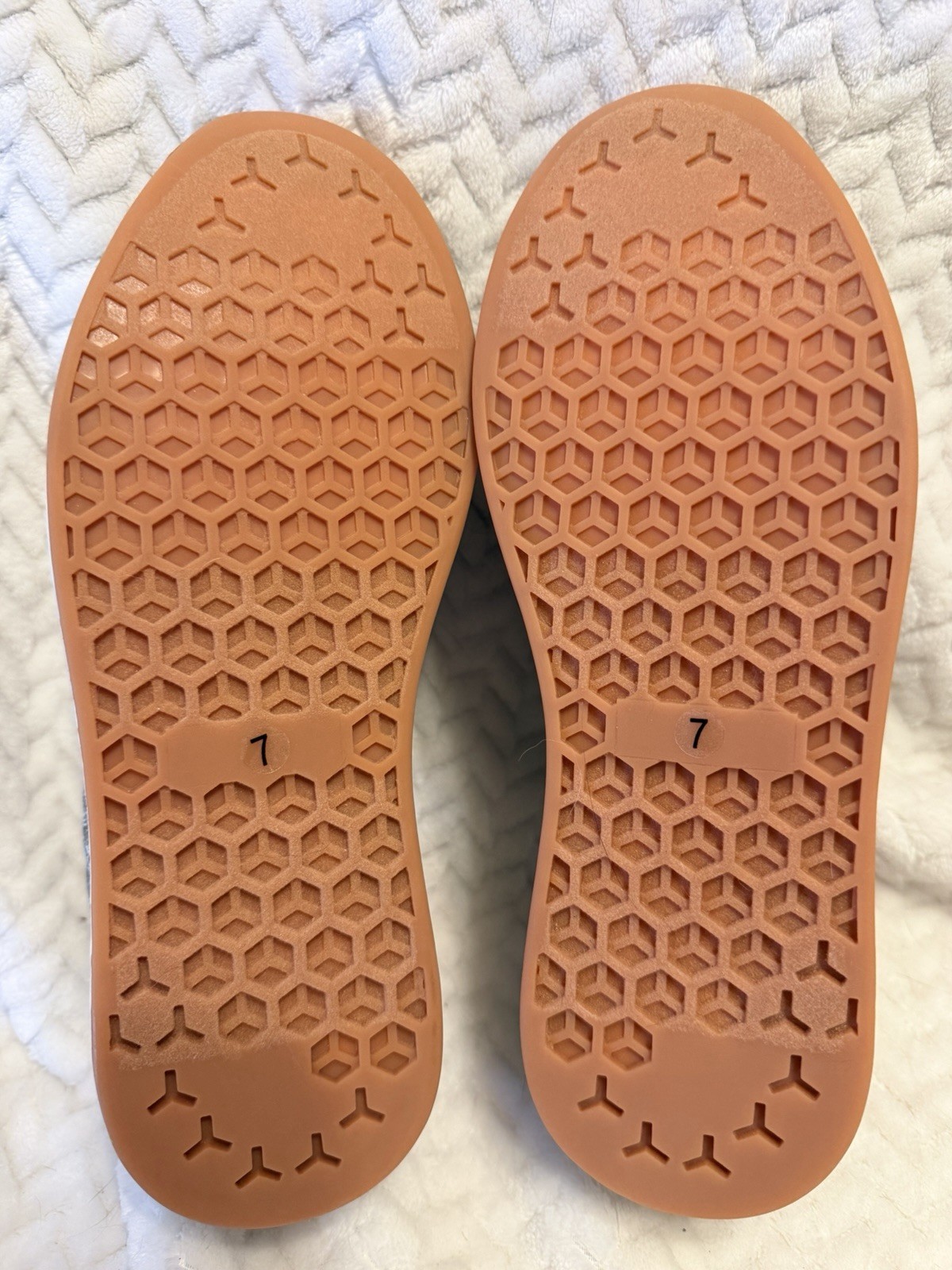 Urban Sport by JSlides Opy Women Size 7 Khaki 2 Tone Knit Shoes Sneakers