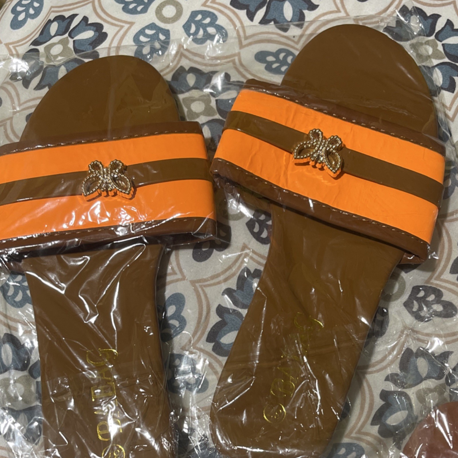 Women’s Brown/Orange Striped Logo Slide Sandals Slip-On Flat Casual Summer