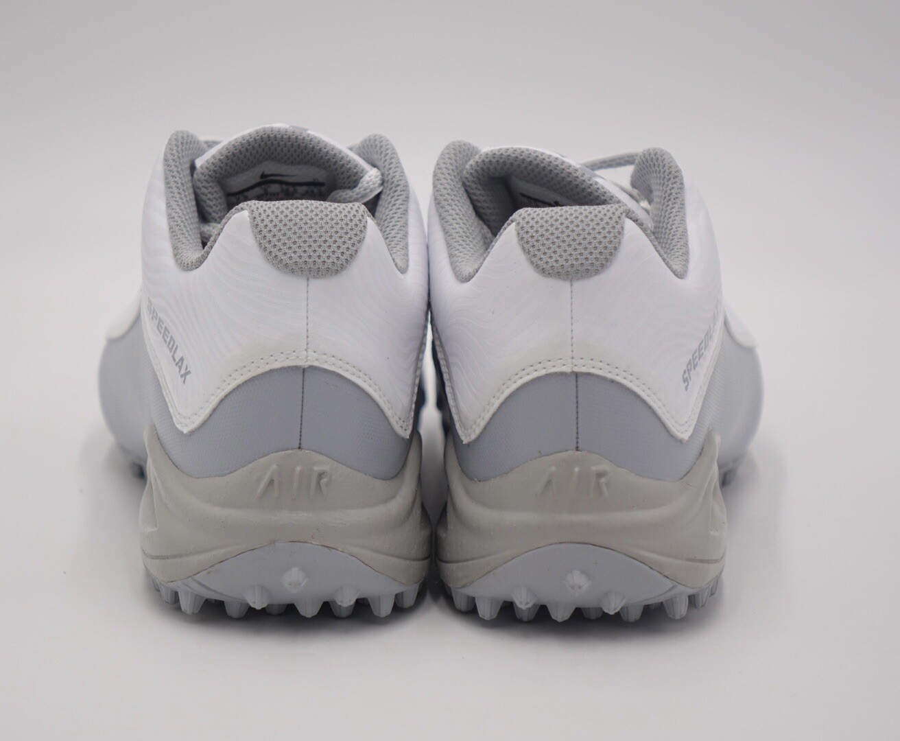 Size 7.5 – Nike SpeedLax 5 lacrosse turf cleat Women’s