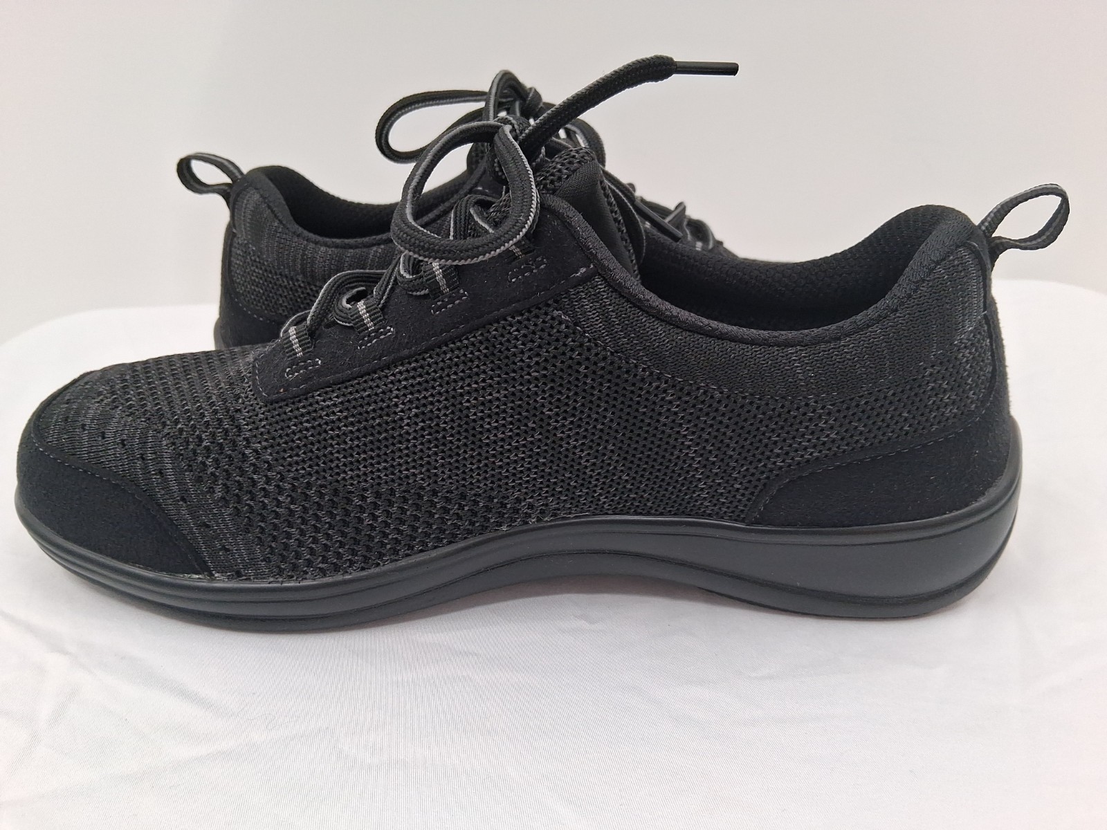Orthofeet Shoes Women’s 11 D Black Low Top Lace Up Casual Comfort Walking