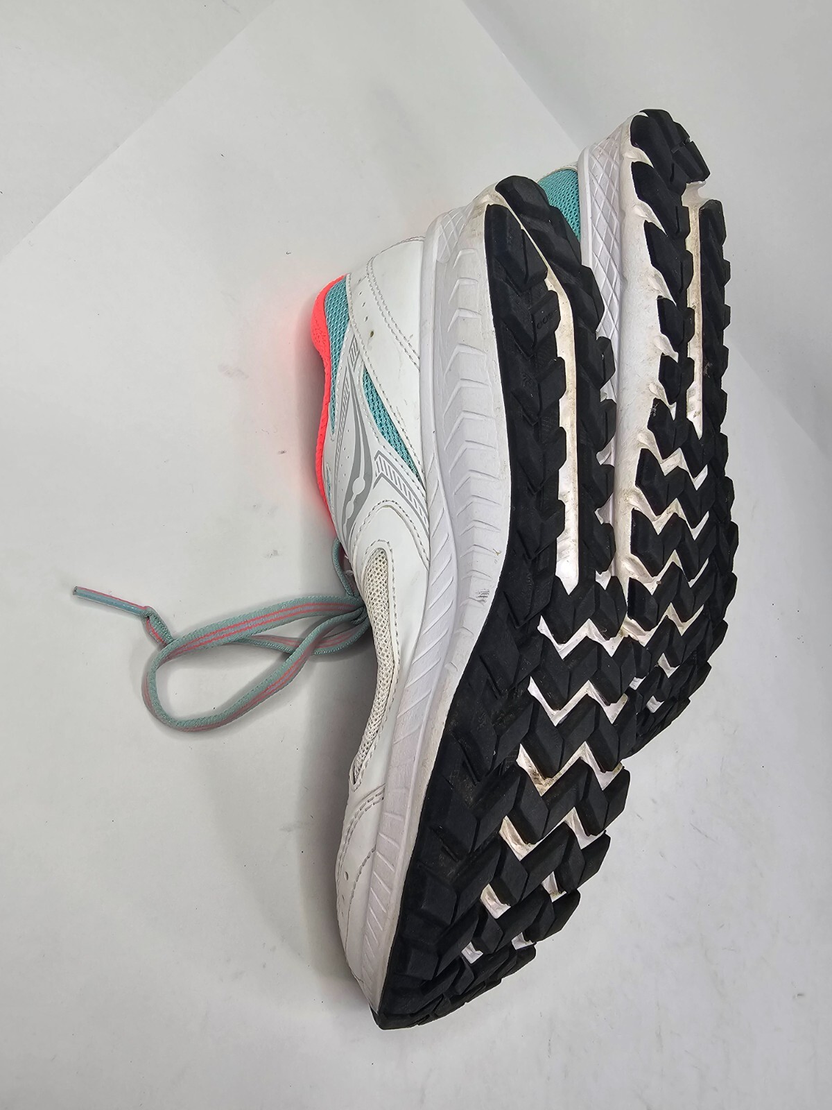 Saucony Cohesion 13 Road Running Shoes Womens Size 6.5 S10561-2 White Blue Neon