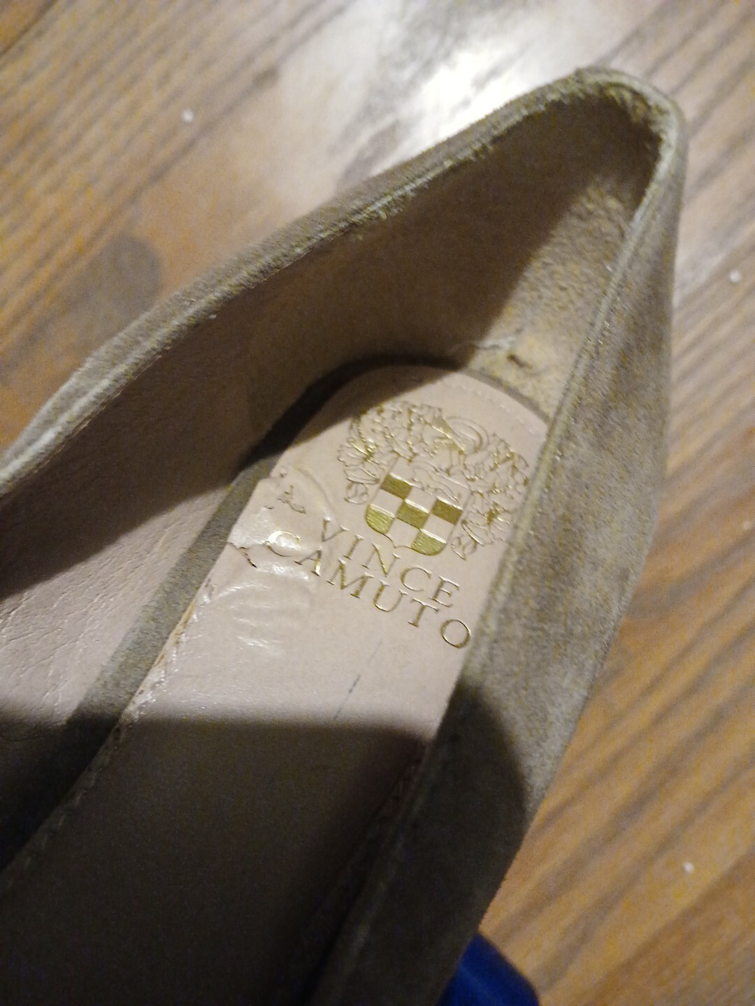 Women’s Size 9.5 M Vince Camuto Beige Suede High Heels- Please See Description