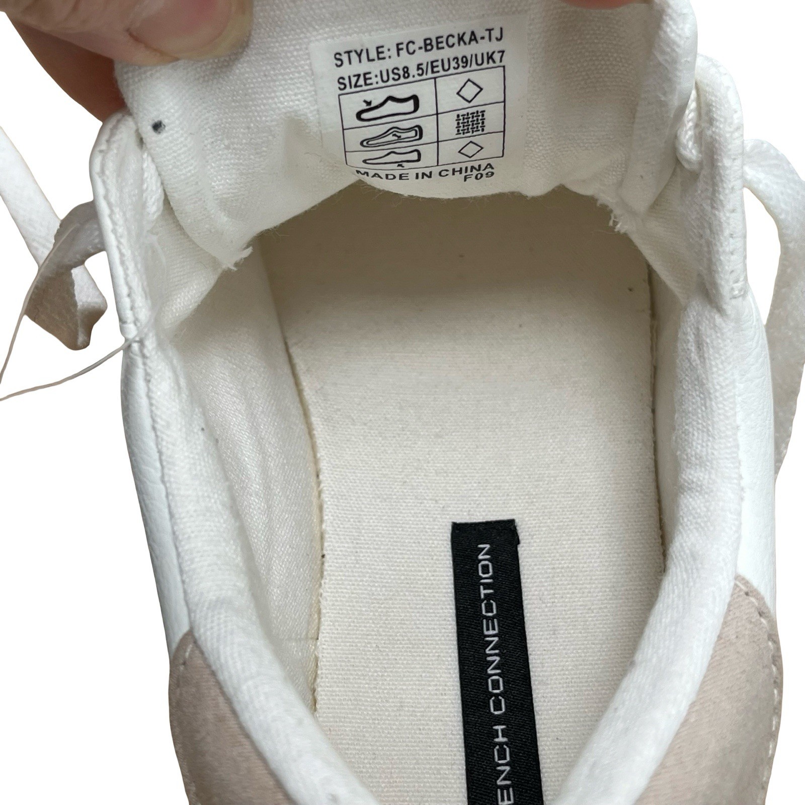 French Connection Becka Womens Sneakers White/Cream Size 8.5 New Streetwear Shoe