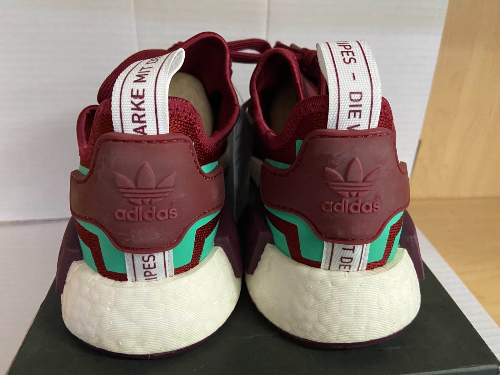 Size 8 – Adidas NMD_R1 Burgundy Green W BD8007 UPC 0191037216035