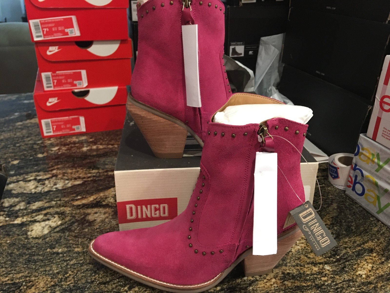 NEW $150 Womens Dingo Classy N’ Sassy Studded Western Boots, size 11 shoes