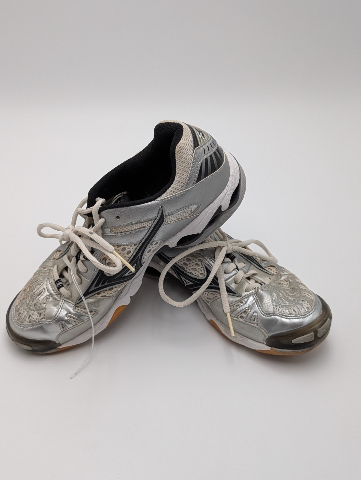 Mizuno Wave Lightning 7 Volleyball Shoes Women’s Sz 9.5W Athletic