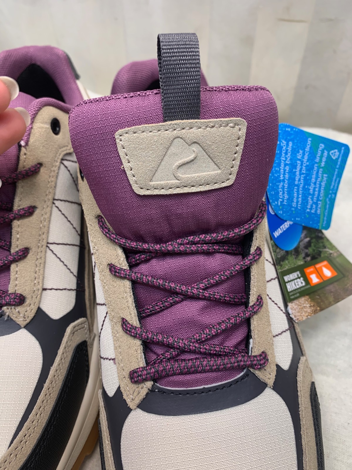 NWB Ozark Trail Waterproof Women’s Hiking Sneakers Purple Cream Low Size 11