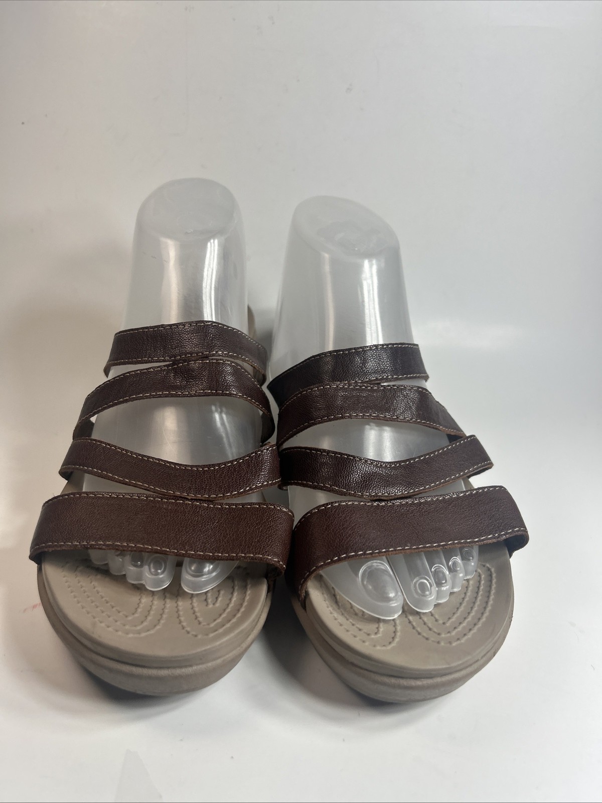 Crocs Wedge Sandals Women’s Size 11 W Brown Slides Casual Strappy Beach Pool