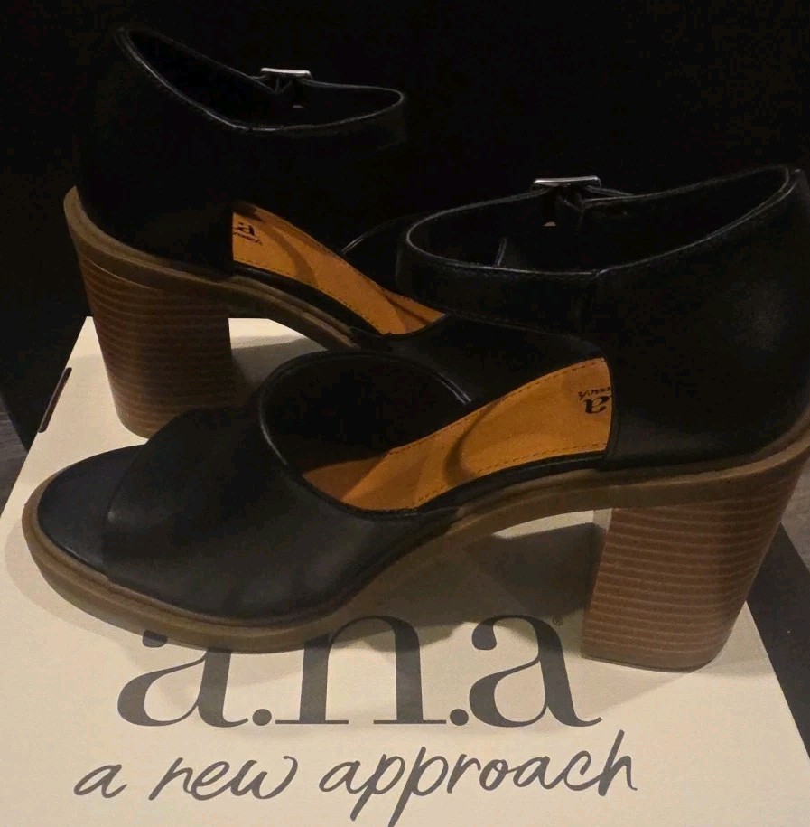 ANA Pixley Black & Brown Chunky Sandals Women’s Size 9.5M – New in Box