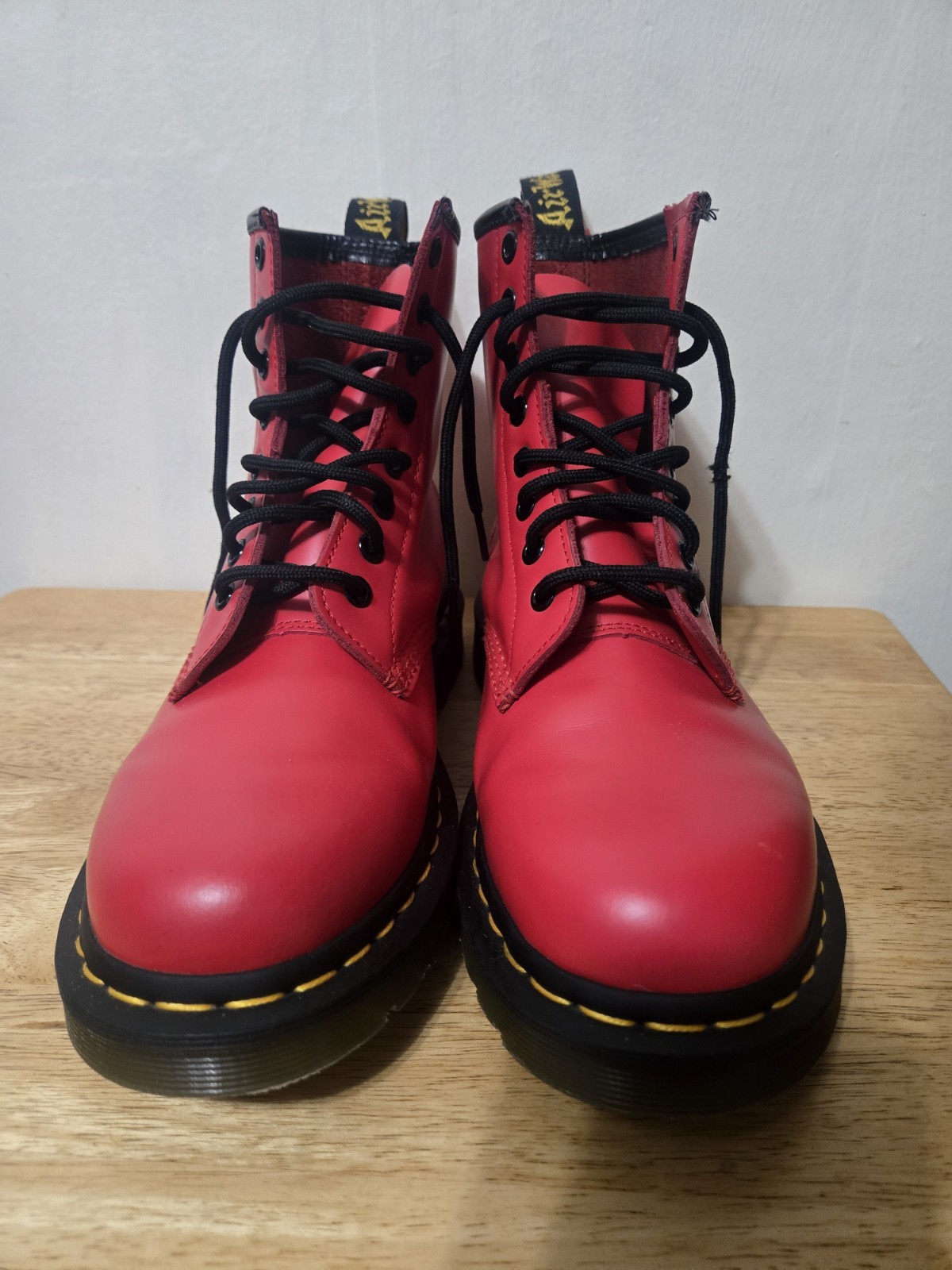 Dr. Martens Smooth Red 1460 Boots Women’s Sz 8 EU 39 Excellent Cond. Doc Martens
