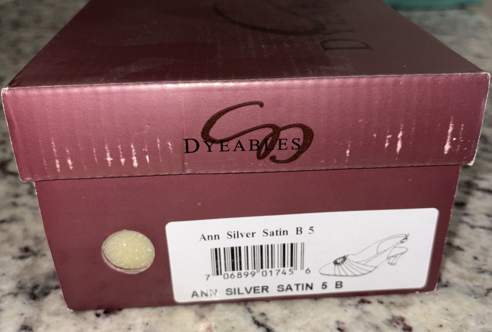 Dyeables Ann Silver Satin sz 5 B NIB 2.5in Heel