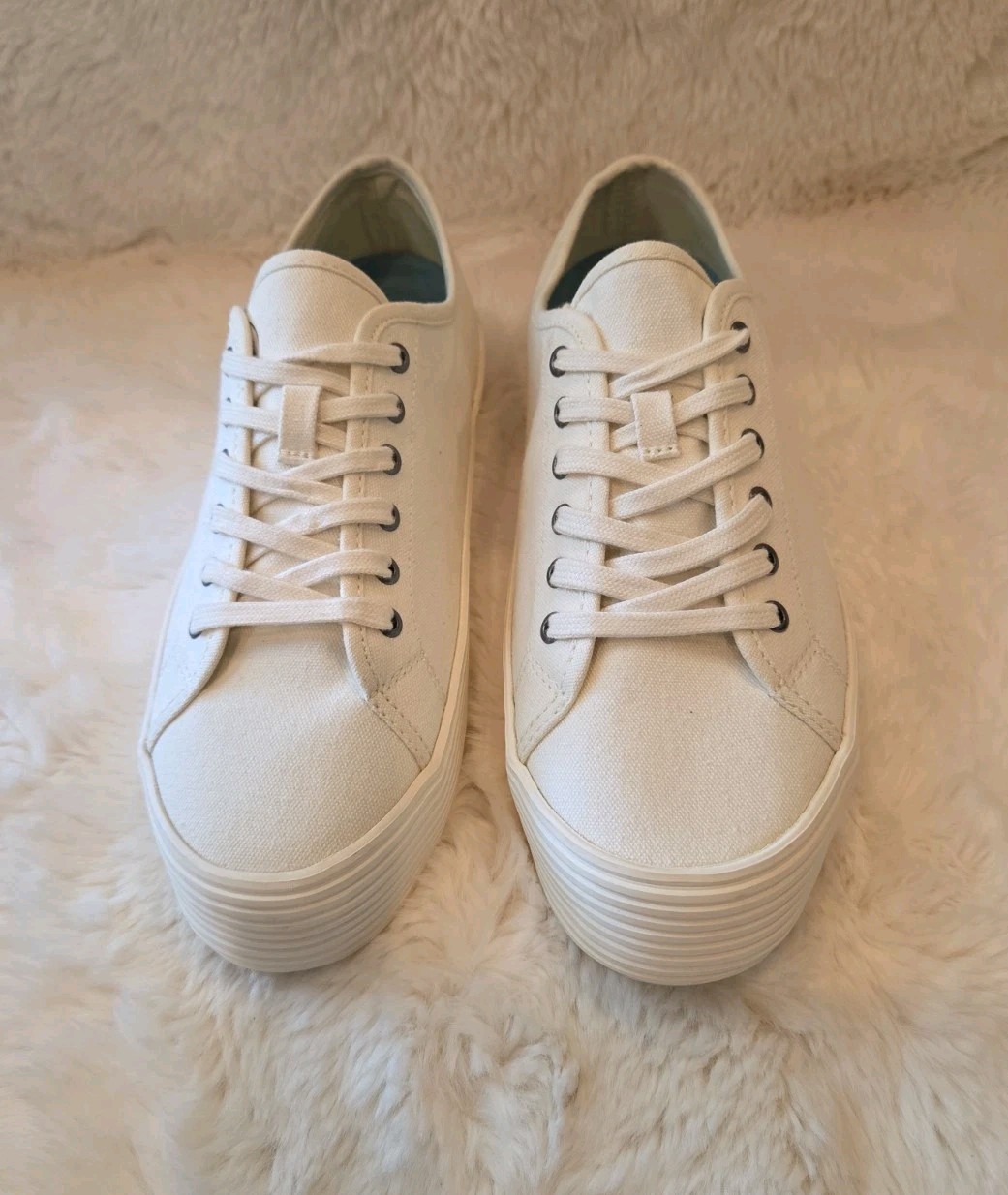NWT SeaVees Monterey Sneaker Platform in Bleach Size 9.5