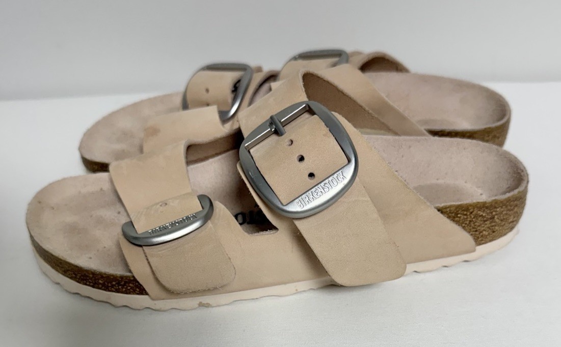 Women’s Birkenstock Arizona Big Buckle Beige Leather Sandals Size 37 (US 6 N/M)
