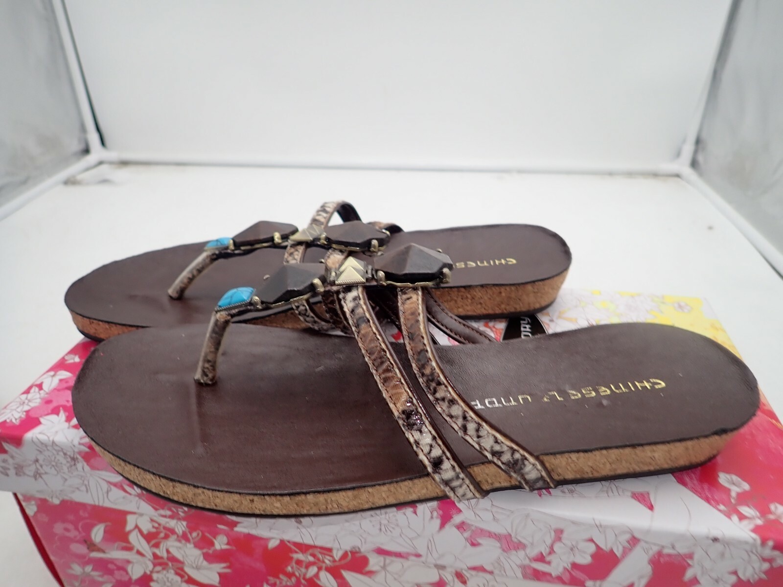 CL Flashpoint Viper Stone Design Thong Sandals Chinese Laundry choose your size