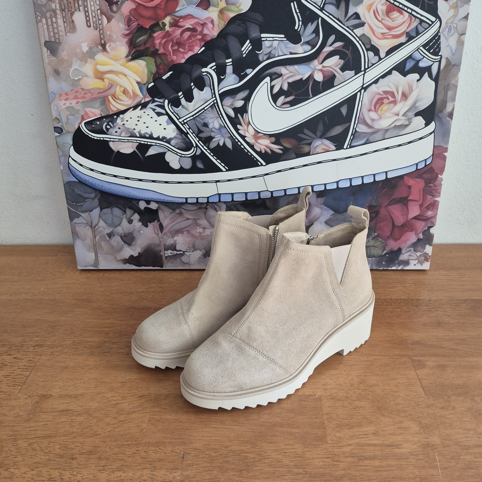 Toms Boots Womens 10 Wide Maude Suede Leather Zippered Wedge Boot Beige