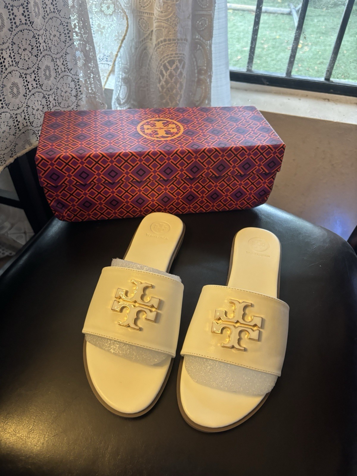 Tory Burch Eleanor Slide Women’s Size 8 Light Cream/Gold Nappa Leather Sandals