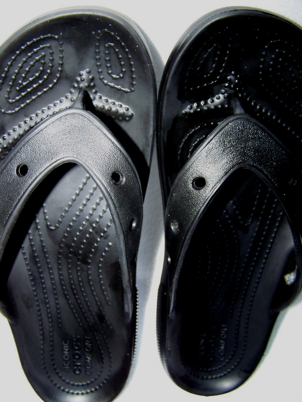 Crocs Baya 10 Wmns / Mens 8 Flip Flop Sandals 208192 Black Slip Ons Unisex NTNEW