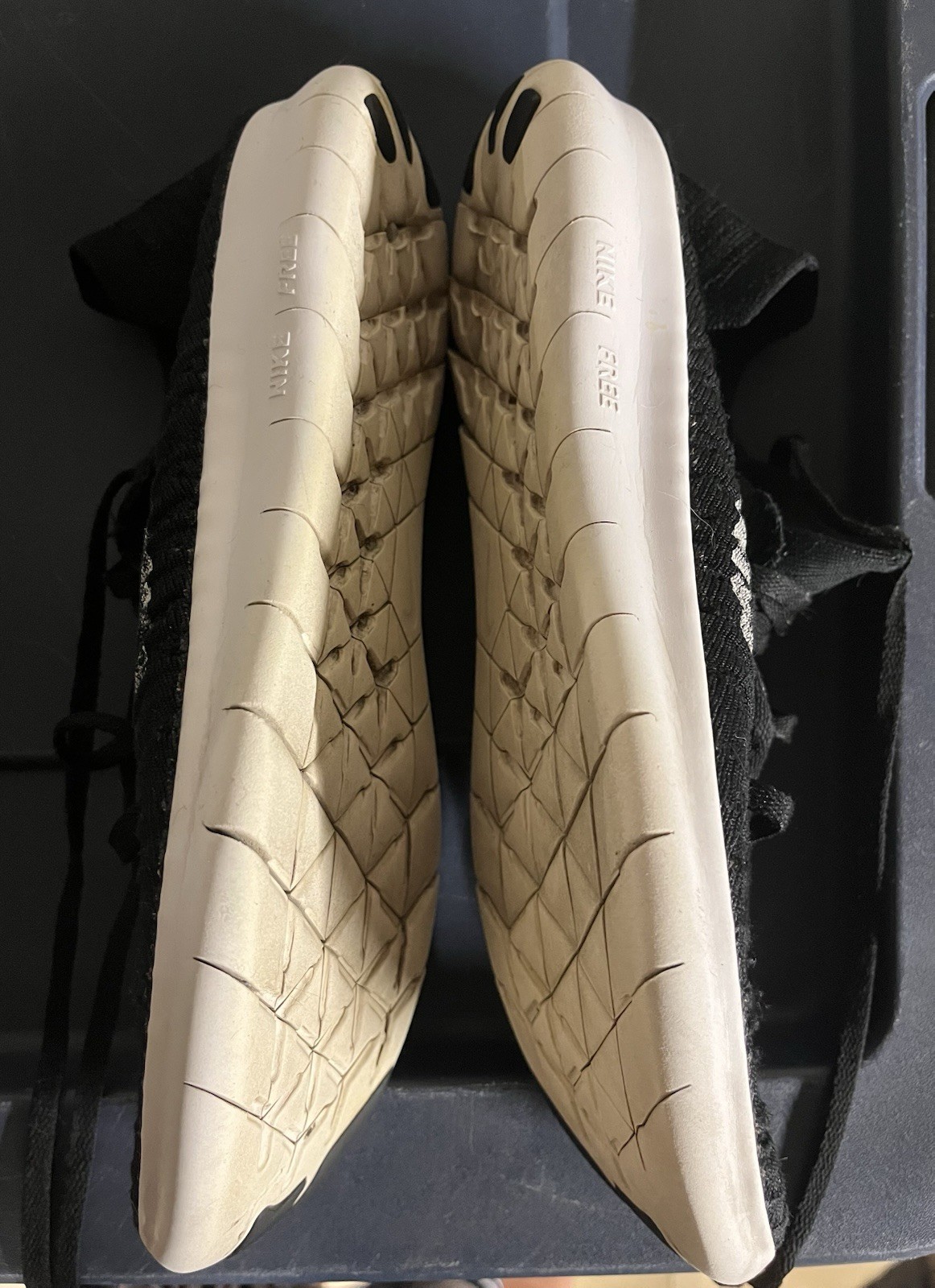 Nike Free RN Flyknit Women’s Low Top Flyknit Sneakers Black/White 831070-001