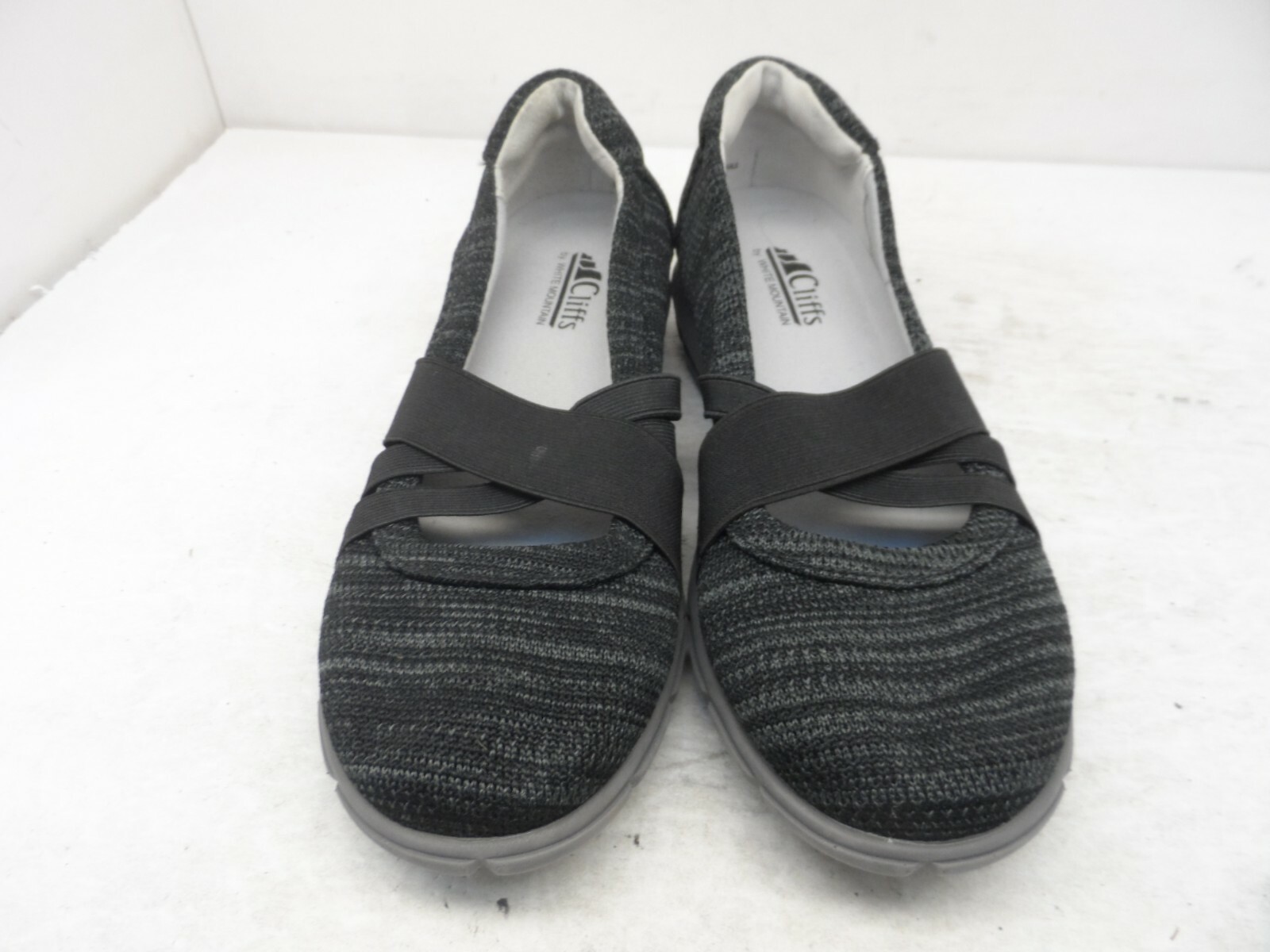 Cliffs by White Mountain Women’s Slip-On Felice Elastic Flats Black Size 7.5M