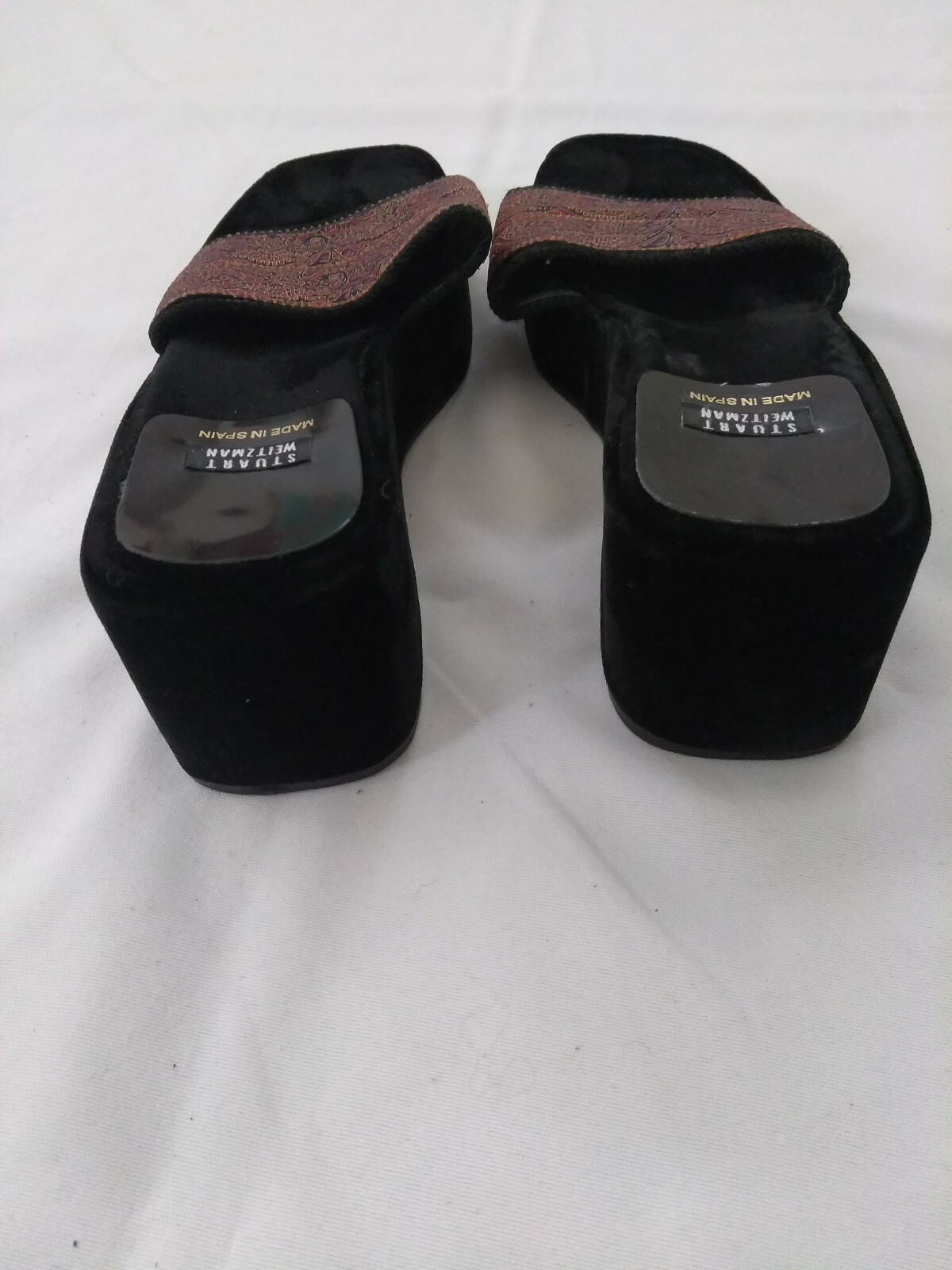 Stuart Weitzman Black Red Paisley Velvet Textile Upper Slides Sandals sz 8 M