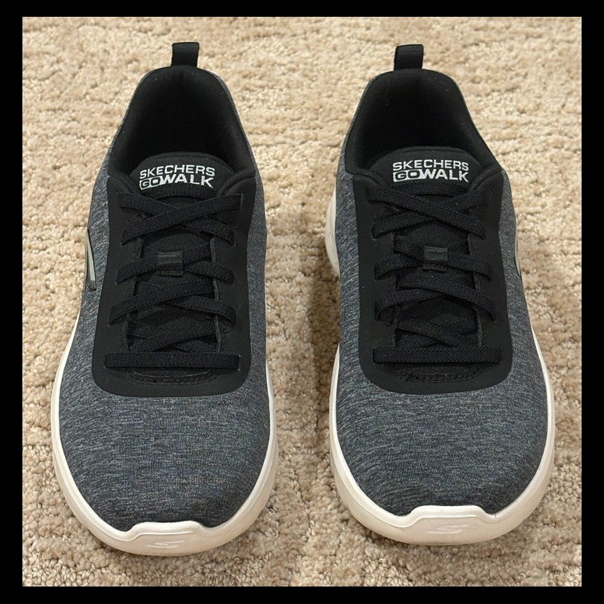 Skechers Gray Go Walk Flex Dazzling Smile Slip-On Tennis Shoes Sneakers Sz 6 EUC