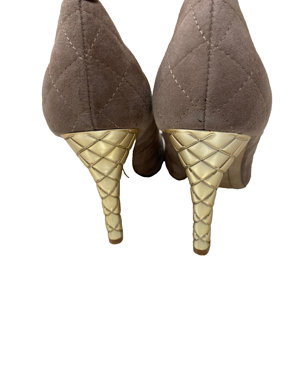 Karl Lagerfeld Paris Women Heels 7.5M Beige Quilted textile Suede 4″ Gold Heels