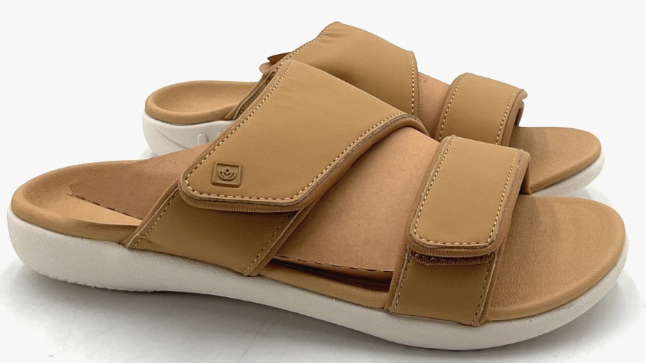 Spenco Kholo Nuevo Women’s Size 7.5 D (Wide) Champagne Comfort Slide Sandal NWOB