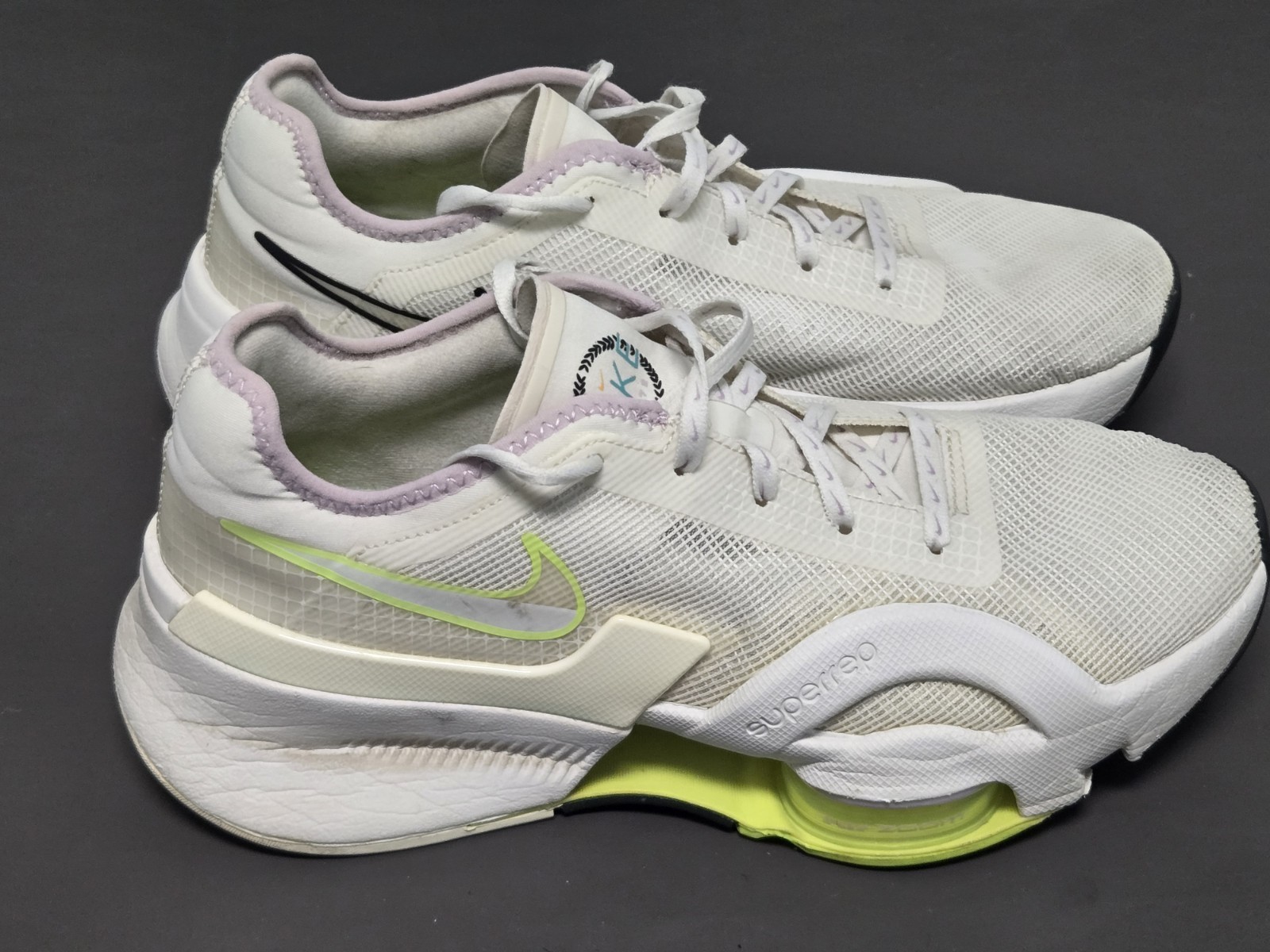 Nike Air Zoom SuperRep 3 Womens White Running Training Athletic Shoes Size 7.5