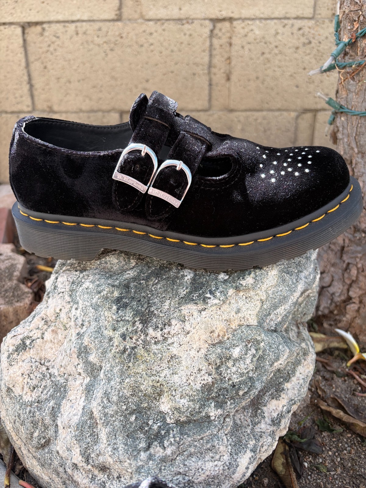 Dr. Martens Vegan 8065 Women’s US 7 UK 5 EU Black T Strap Mary Jane Velvet Shoes
