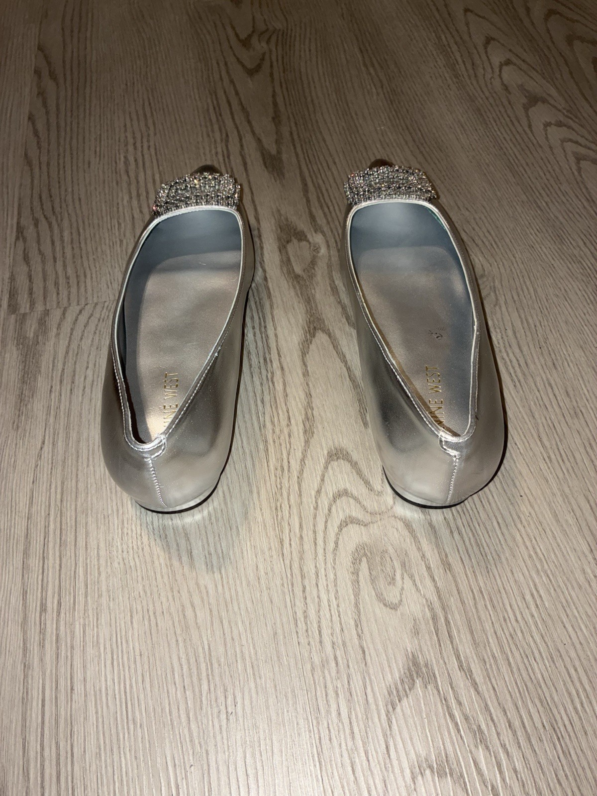 Nine West Junia Silver Pointy Toe New Women’s 8