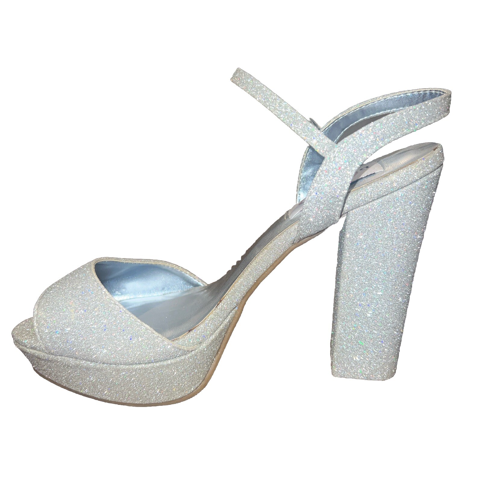 Dyeables Whitta Women’s Sandal 5” Heels Size 10 Silver Glittery