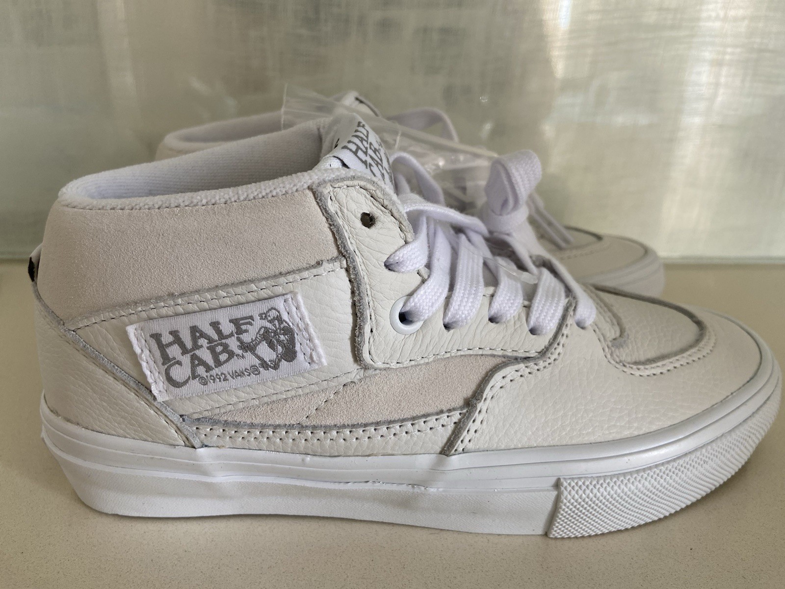 VANS Skate Half Cab Daz Shoes Women’s 5/Men 3.5 Sneakers Leather White Mid Top