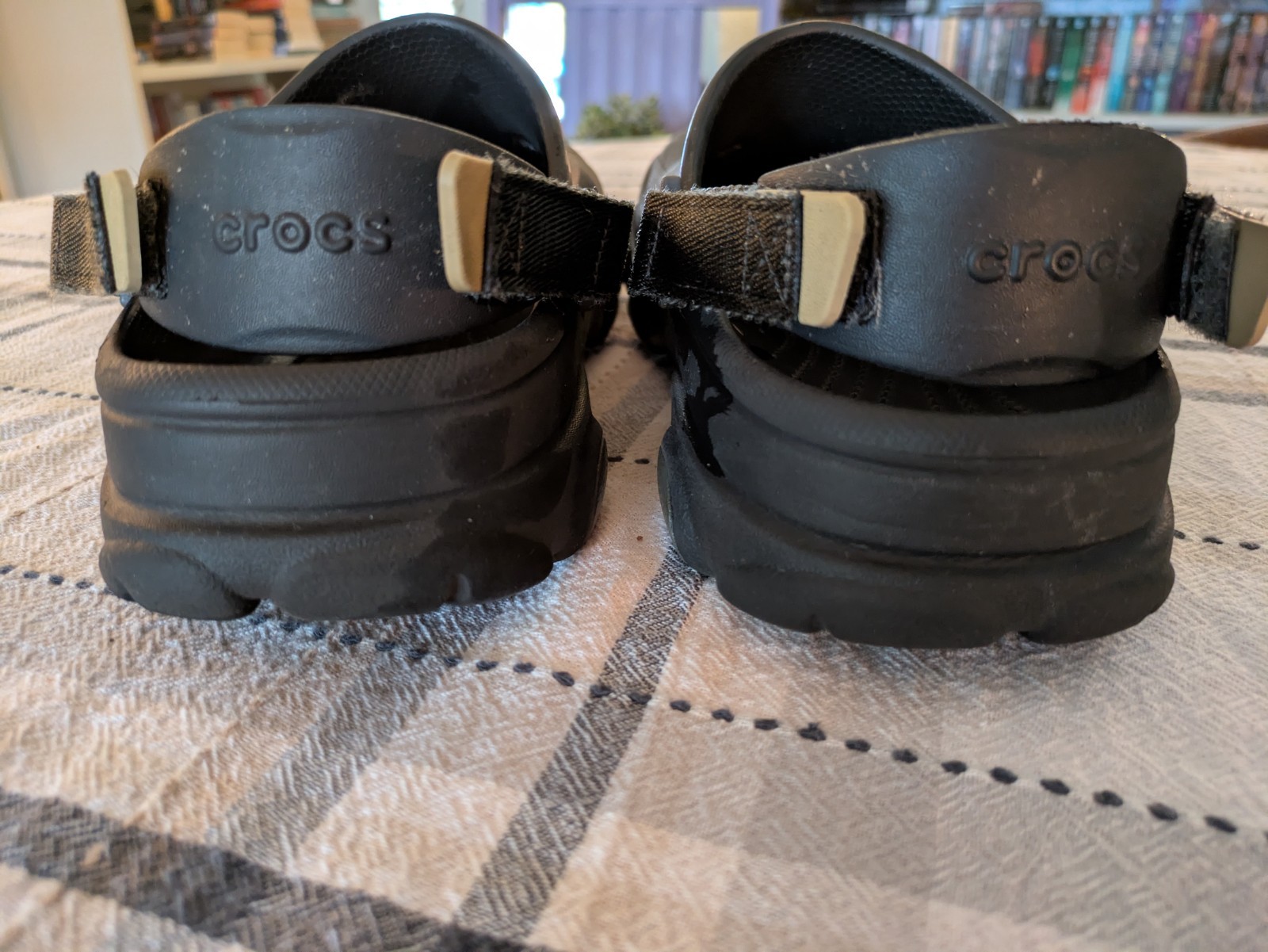 Crocs All-Terrain Clog Unisex M9 W11 Black Rugged Adjustable Strap Comfort