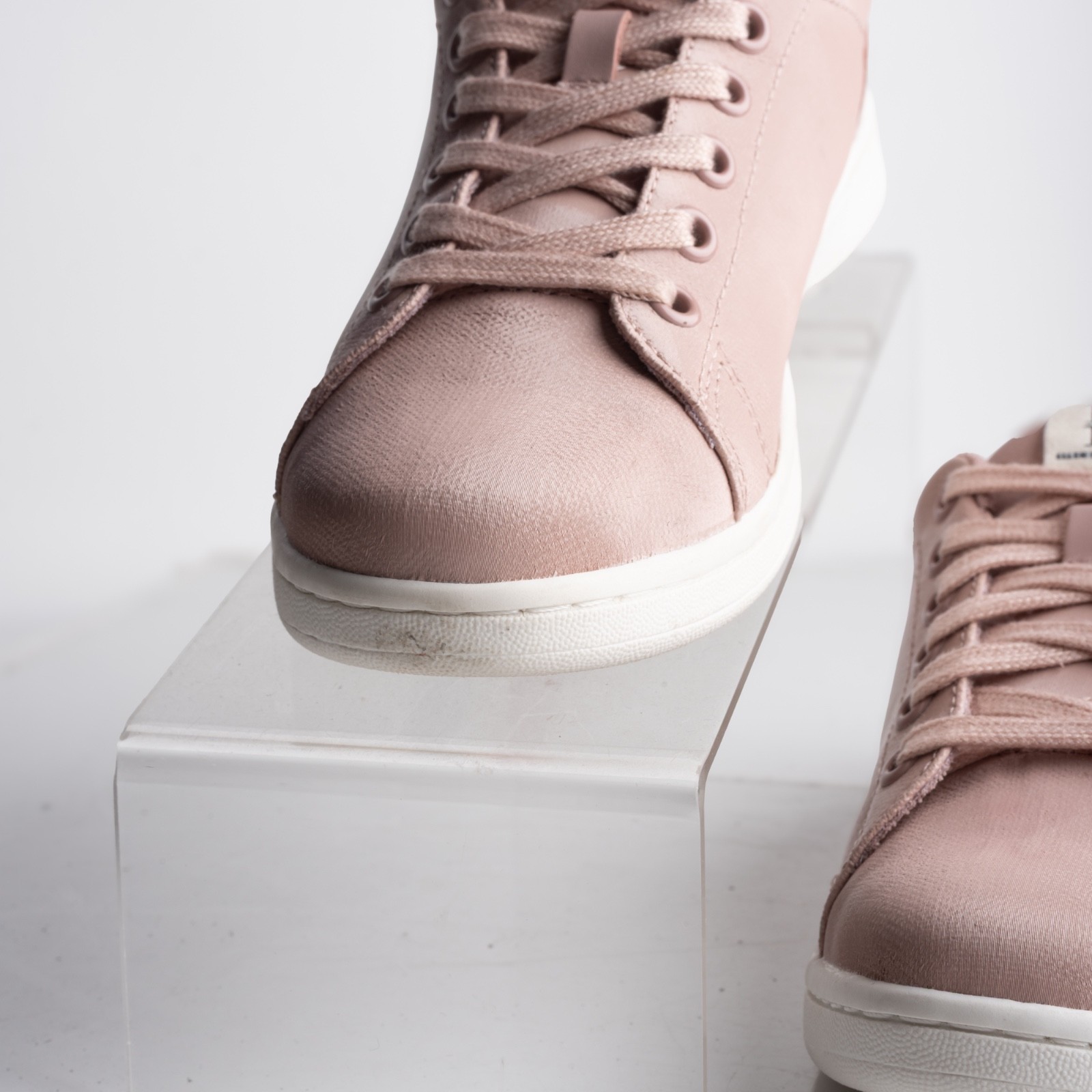 Ellen Degeneres Womens Sneakers Chapala Coated Canvas Shoes Mauve Pink US 8.5 NW
