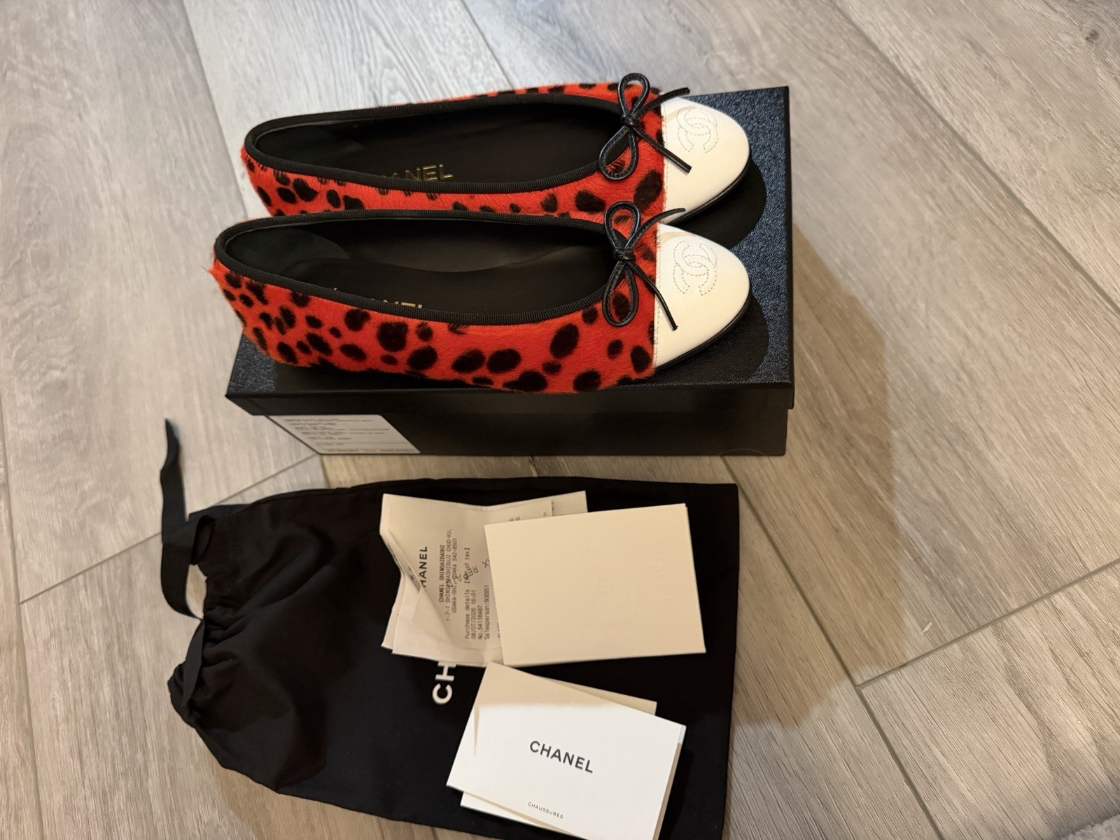 Chanel MÉTIERS D’ART 26 Red Orange Black White Pony Hair Animal Print Flats 38C