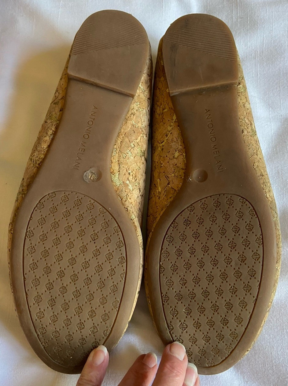 Antonio Melani Women’s Beige/Brown/Gold Gem Cork Spec Flat Loafers Shoes Size 8M