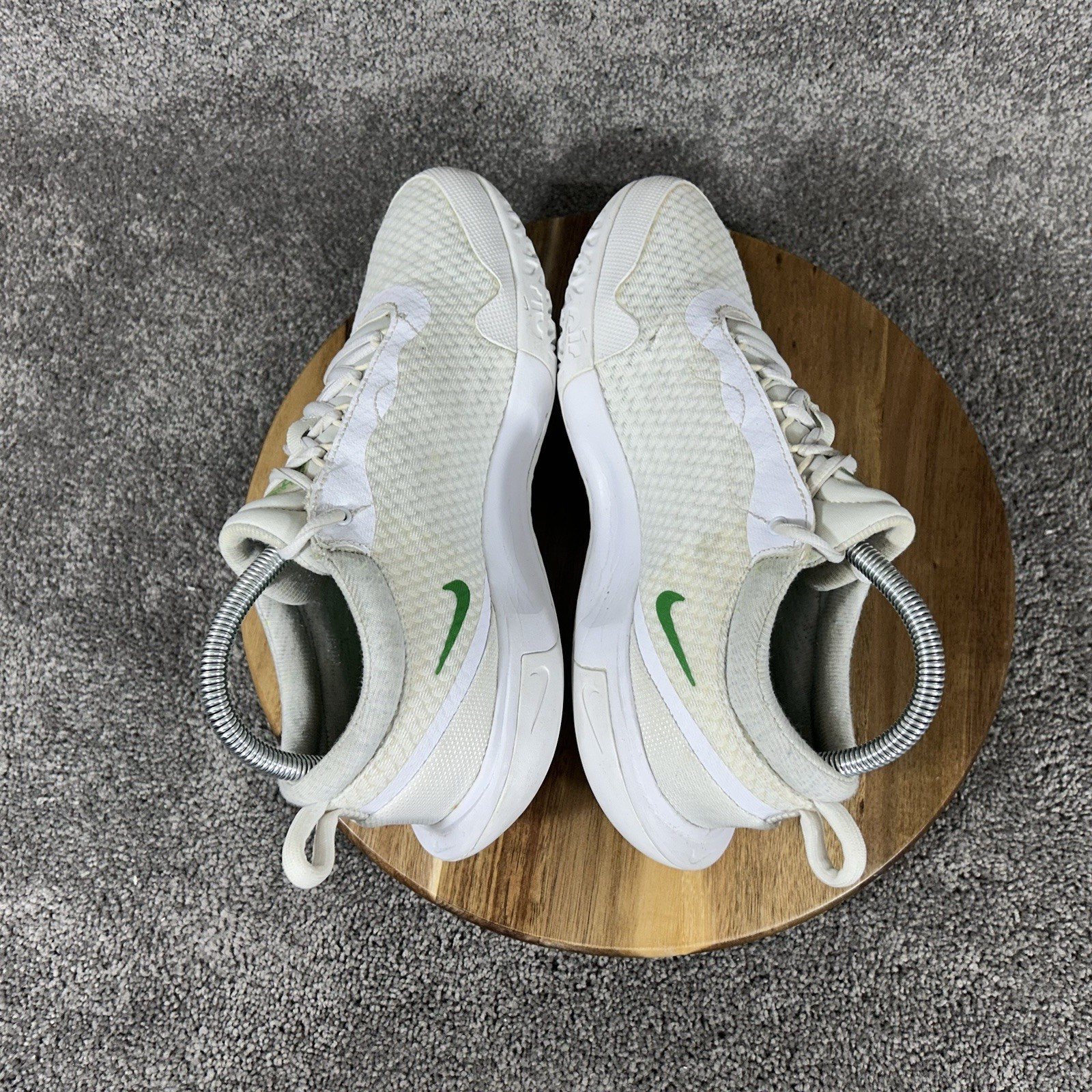 Nike Court Air Zoom Pro 8mm DV3285-103 Women’s Size 7.5 White Green Shoes Used