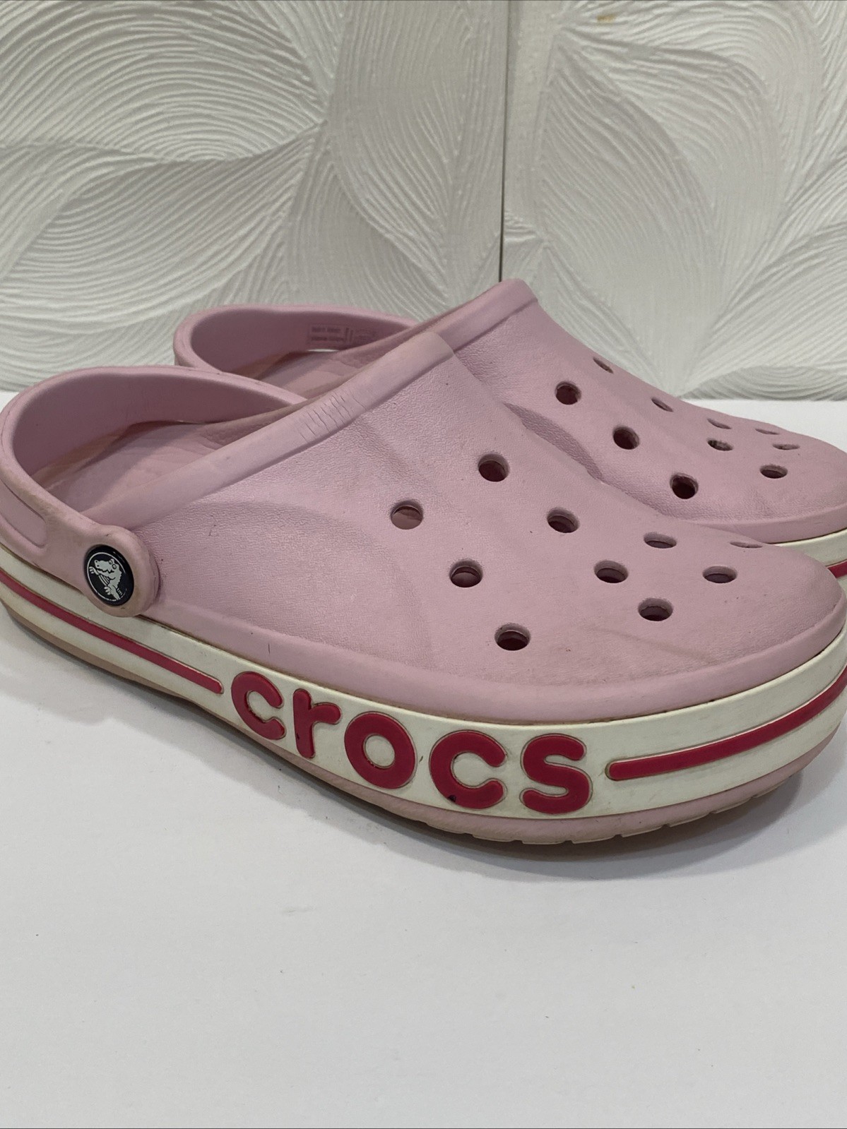 Crocs Bayaband Slip-On Clogs Womens 8 Mens 6 Candy Pink Spellout Iconic Comfort