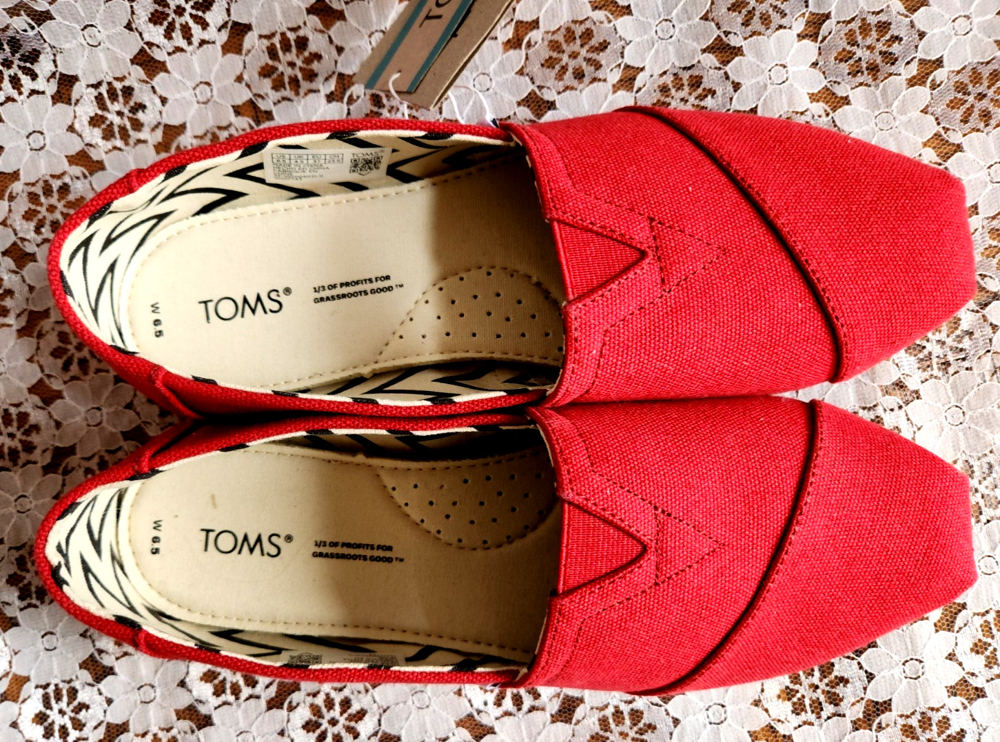 TOMS SHOES, Red Recycled Canvas Alpargata, Women’s 6.5 , NEW with TAGS