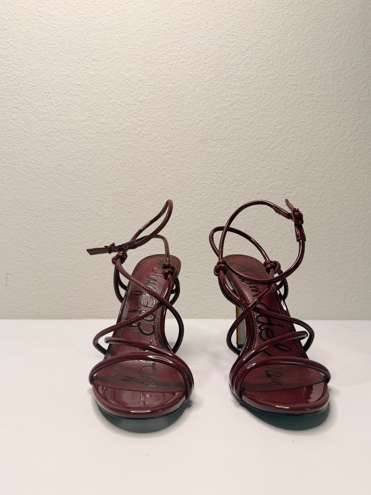 SAM EDELMAN Isadora In French Merlot Faux Leather