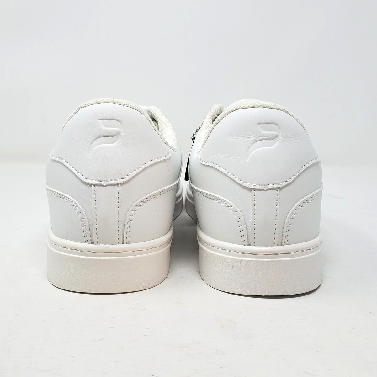 Pulse Dance Shoes Sneakers Flow White Low Top Unisex Size US 9.5 M / US 10.5 W