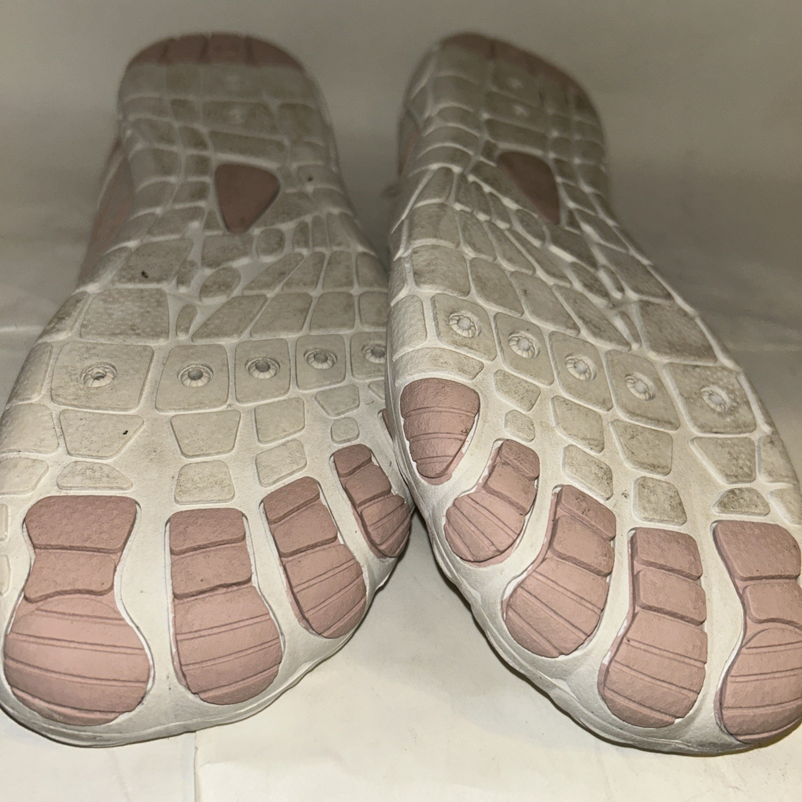 Hike Footwear Lorax Pro Non-Slip Barefoot Shoes Pink EU 41/Women’s 10-10.5