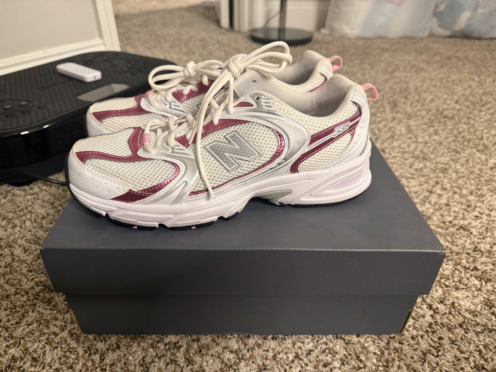 New Balance 530 Pink Sugar Size 11.5 W/10 M