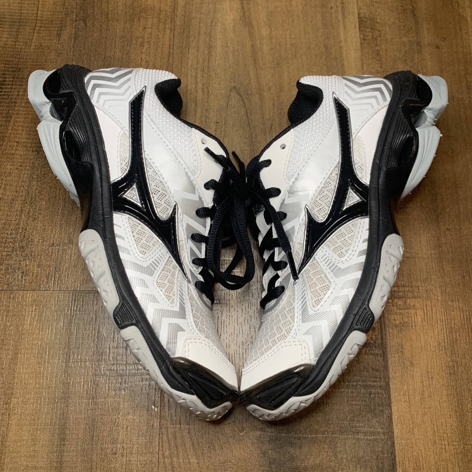 Mizuno Womens Wave Bolt 3 Volleyball Shoe Navy White FAST SHIP!