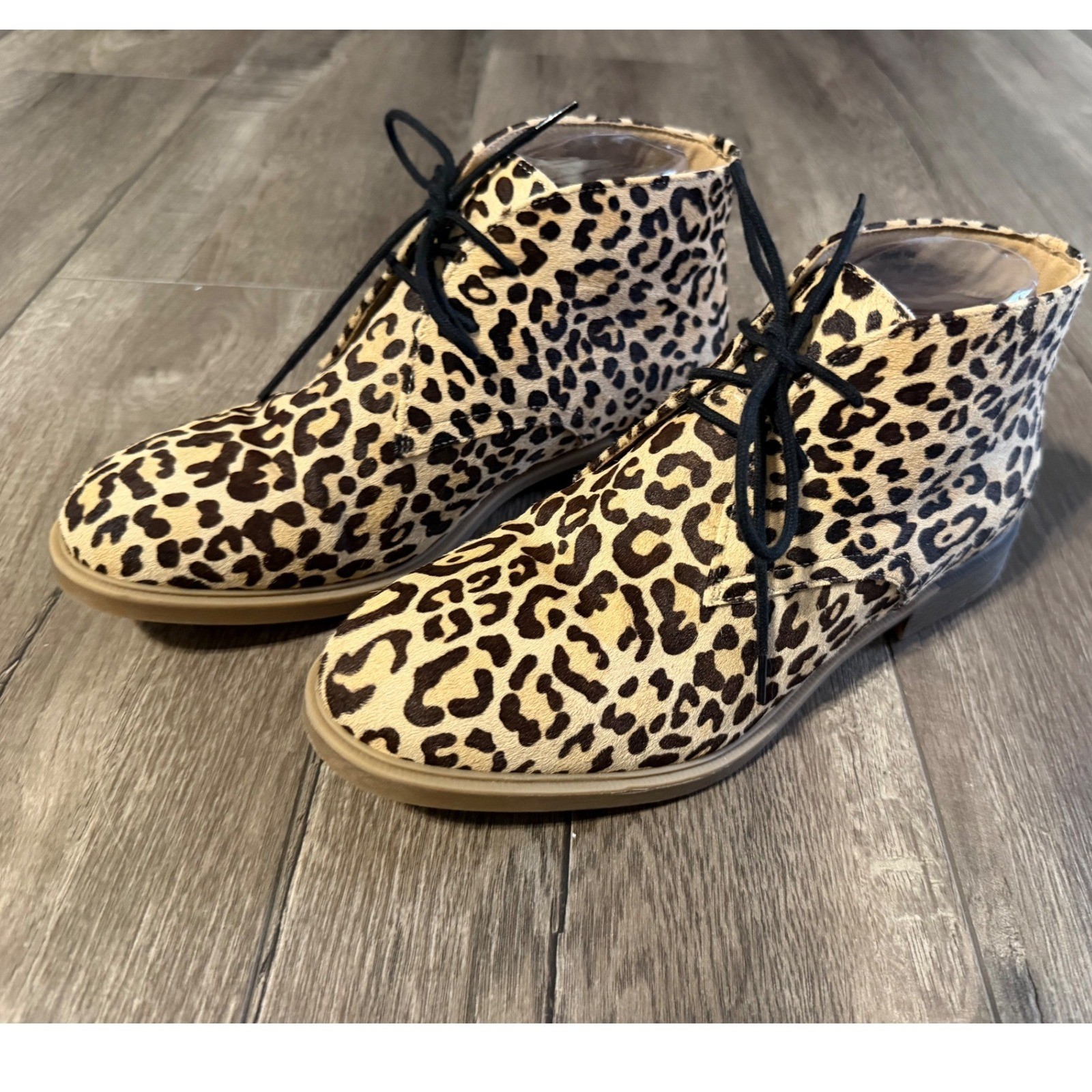 Hush Puppies Leopard Genuine Calf Hair Bailey Chukka Boot Size 8.5