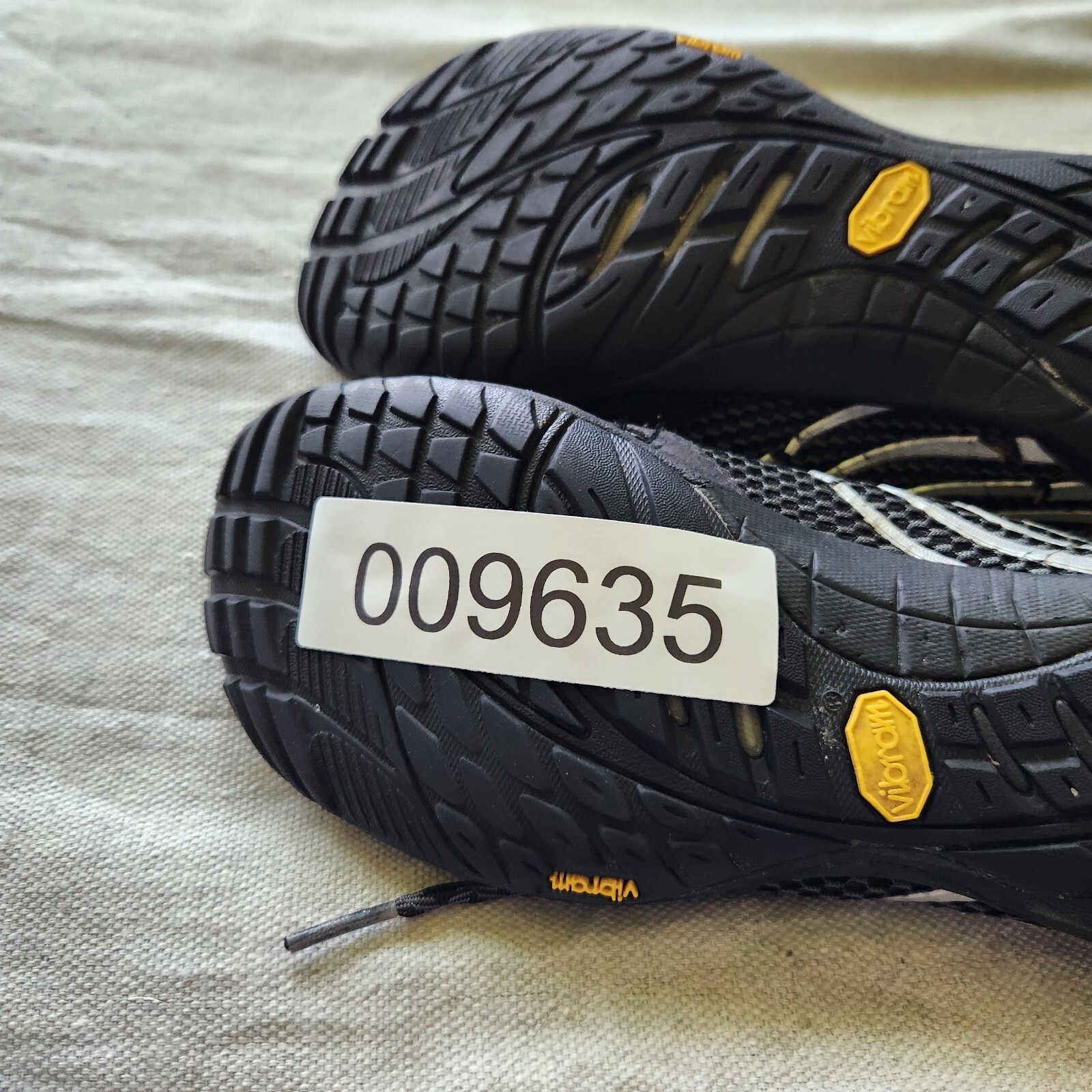 Merrell Pace Glove Barefoot Zero Drop Vibram Shoe Womens US 6 UK 3.5 EU 36 Black
