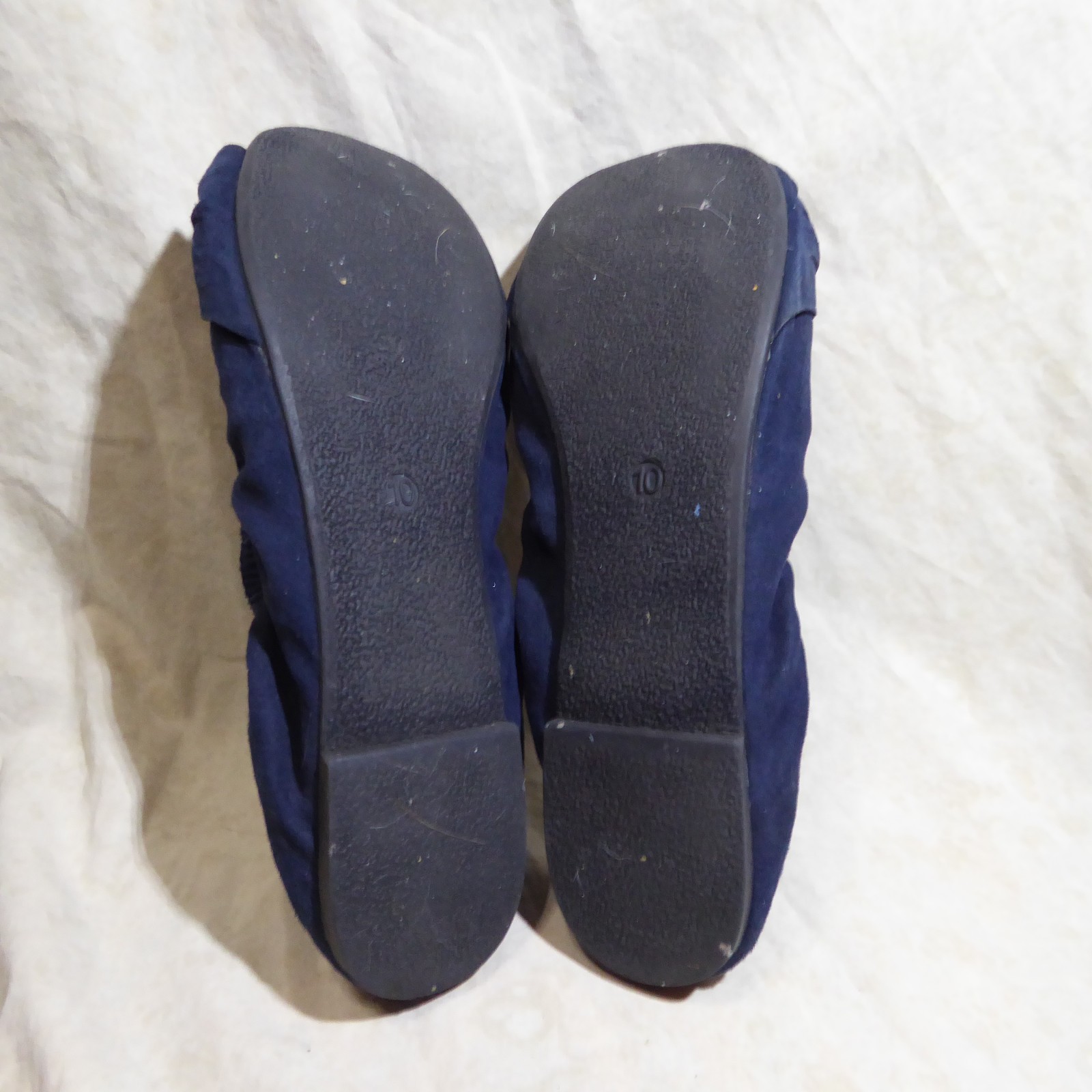 🩰 C est. 1946 Scrunch Ballet Flats 9 M Navy Blue Suede Textile; Knotted Straps